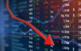 سقوط سنگین شاخص بورس/ افت ۱۰۳ هزار واحدی و خروج از کانال ۳.۸ میلیون سقوط سنگین شاخص بورس