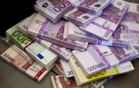 قیمت دلار، یورو