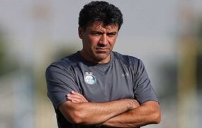 محمد نوازی به کادر فنی استقلال پیوست