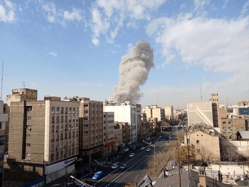 انفجار (1)