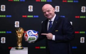 اینفانتینو: می‌خواهیم ایران در جام جهانی بازی کند
