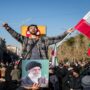 تجمع سوگواران رهبر شهید انقلاب در میدان انقلاب تهران
