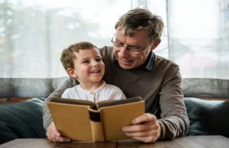 صحبت کردن با کودکان را در زمان بحران فراموش نکنید