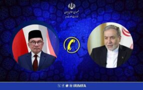 عراقچی: ایران هیچ خصومتی با کشورهای حاشیه خلیج فارس ندارد عراقچی