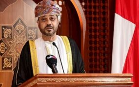 وزیر خارجه عمان: جنگ ساخته و پرداخته ایران نیست عمان