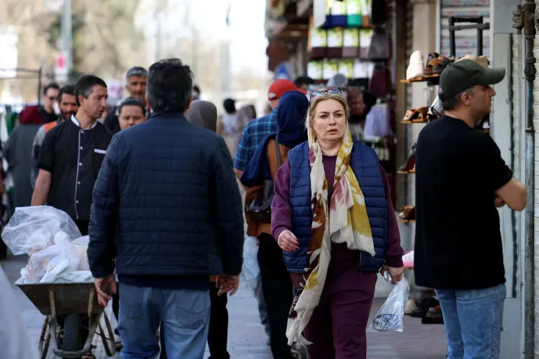 بازگشت شهروندان و شلوغی و رفت و آمدها به تهران