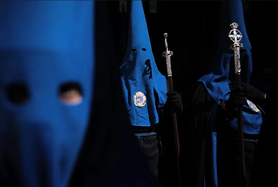 انجمن برادری مذهبی "کار و نور"
