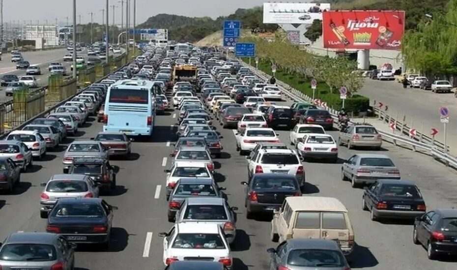 ترافیک سنگین در محورهای منتهی به تهران