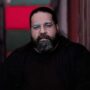 رضا صادقی برای کودکان میناب خواند