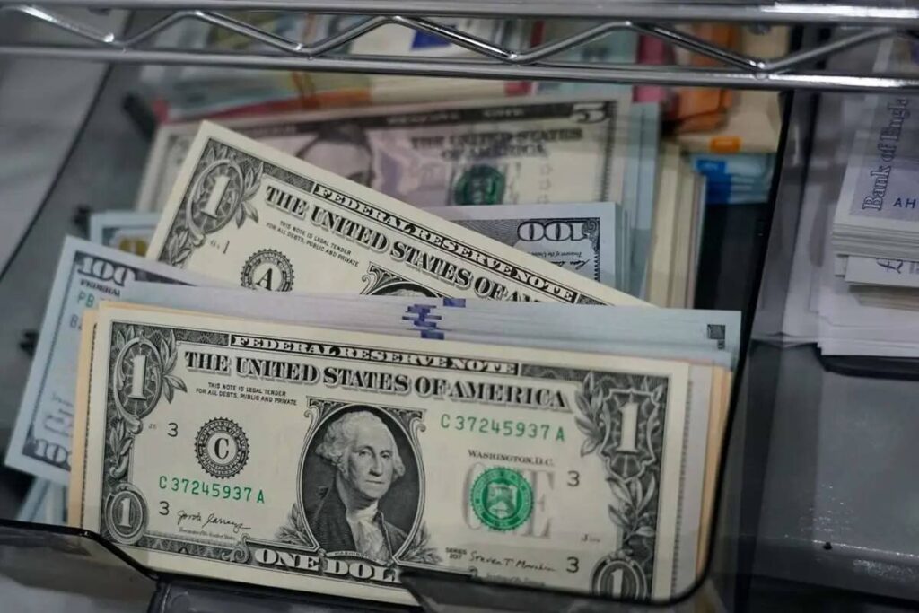 قیمت دلار