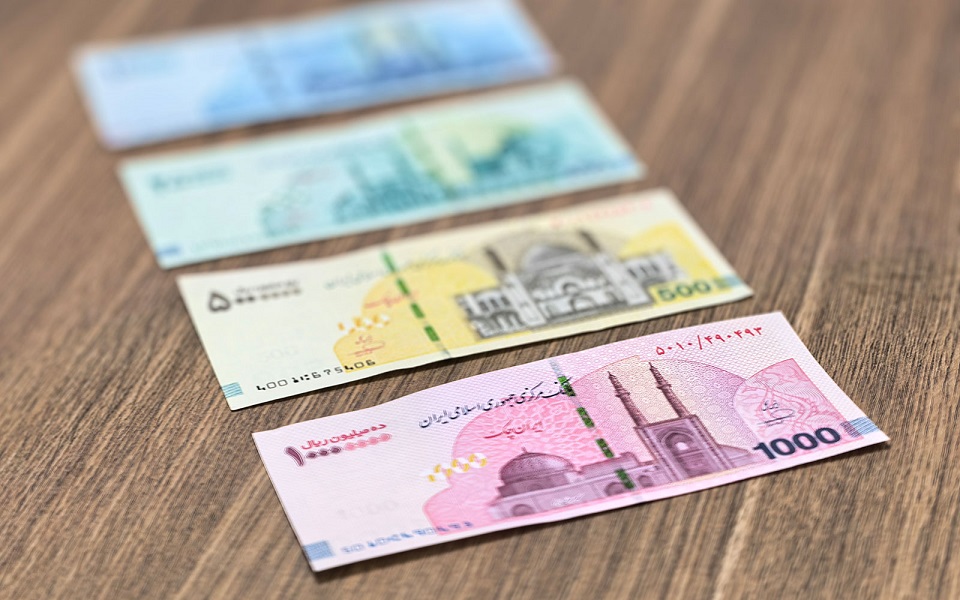 معاملات پنهانی اسکناس نو
