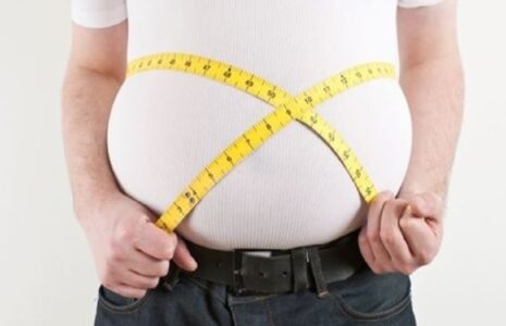 چگونه چربی شکم را آب کنیم؟