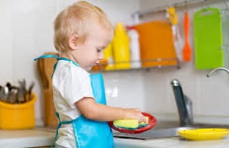 ۸ سخت‌گیری لازم برای تربیت کودکان