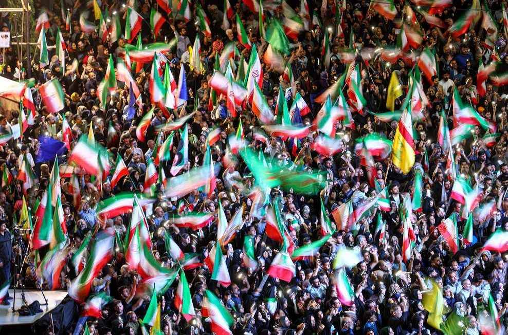 دیدنی های امروز؛ از نمایشگاه جهانی بازی آسیا تا احضار رئیس اف بی آی به سنای آمریکا ادامه تجمعات شبانه مردمی در میادین شهرهای ایران