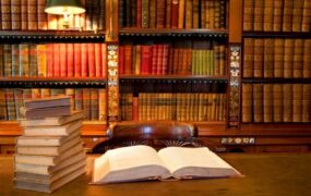 امسال یارانه کتاب به دانشجویان و اساتید تعلق نمی‌گیرد