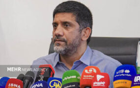 دبیر