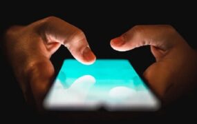 موبایل برای دیابتی‌ها ممنوع است؟