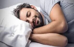 کدام مکمل غذایی را برای خواب بهتر مصرف کنیم؟