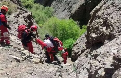 گرفتار شدن ۲۵ گردشگر در دره خوردلان الموت