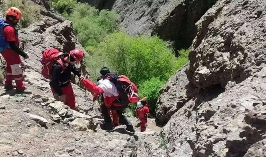 گرفتار شدن ۲۵ گردشگر در دره خوردلان الموت
