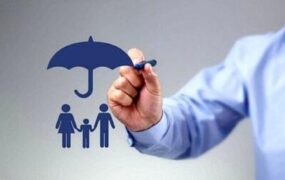 بیمه شرکت‌کنندگان در مراسم تشییع رهبر شهید