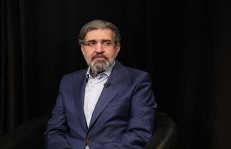 صادق خرازی: کمال خرازی در بیمارستان هدف ترور قرار گرفته است
