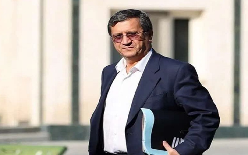 همتی به مسکو رفت
