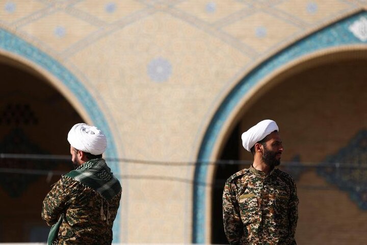 بدرقه رهبر شهیدرویترز