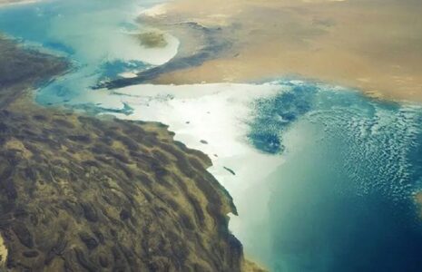 تنگه هرمز