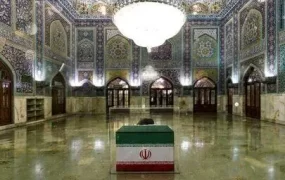 رهبر اتقلاب