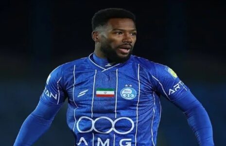 نازون هم قراردادش را با استقلال فسخ کرد