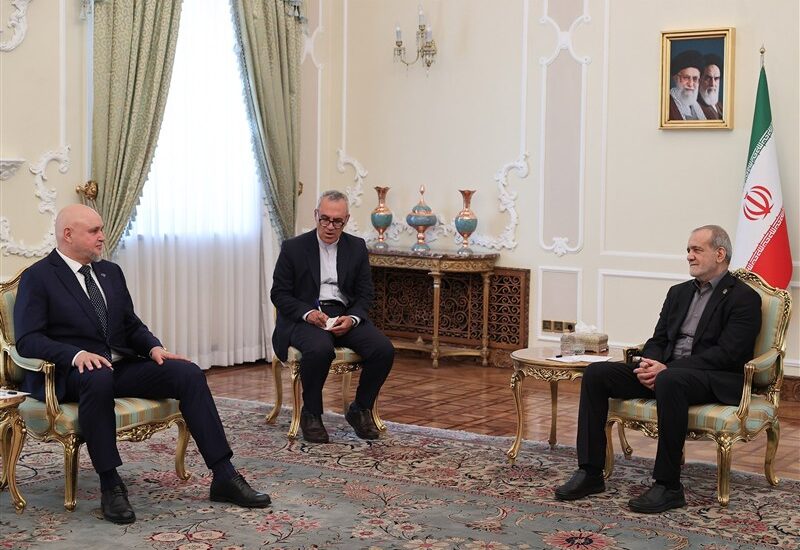 پزشکیان