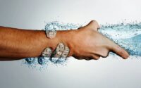 کم‌آبی؛ عامل پنهان استرس
