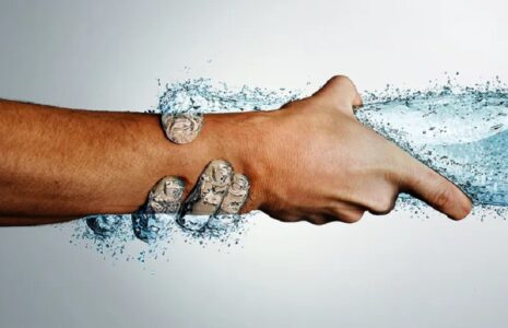 کم‌آبی؛ عامل پنهان استرس