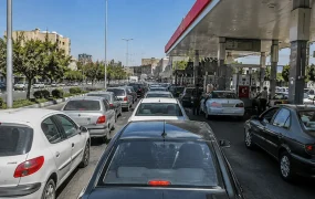 شلوغی پمپ‌بنزین‌ های تهران