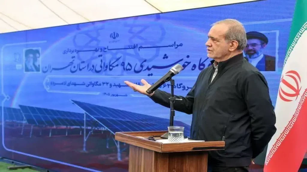 افتتاح نیروگاه خورشیدی رئیس جمهور