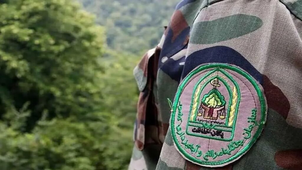 جنگلبان چالوسی قربانی تبر قاچاقچیان چوب شد