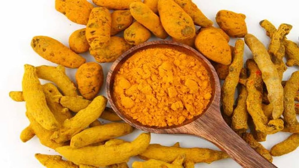 زردچوبه؛ ادویه‌ای جادویی برای پوست