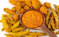 زردچوبه؛ ادویه‌ای جادویی برای پوست