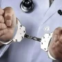 پزشک قلابی با ویتامین‌تراپی قربانیان را بیهوش می‌کرد