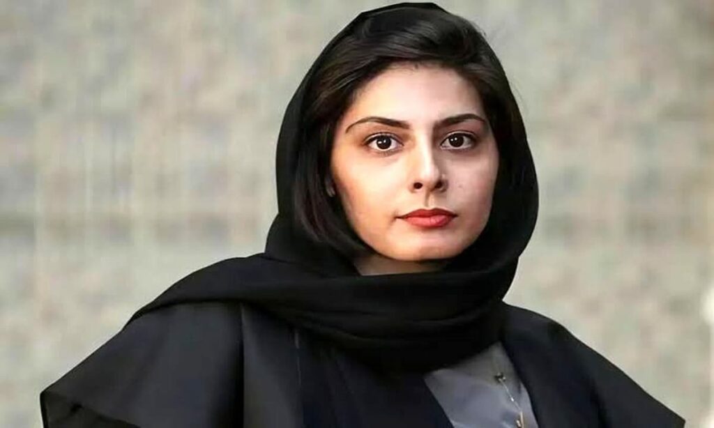 پیکر مریم همتیان در قطعه هنرمندان آرام گرفت