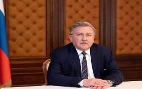 اولیانوف به اسکات بسنت