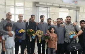 بازگشت ۱۰ صیاد بندرلنگه به آغوش خانواده
