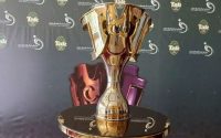 جنگ بر سر یک جام خیالی بالا گرفت