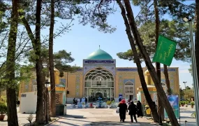 قبور میلیاردی در حرم امامزاده‌ها