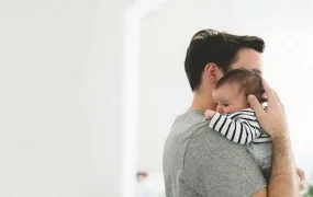 نوزادها برای پدر و مادر خوشبوتر