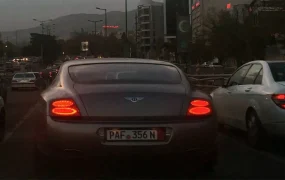 پلاک خارجی‌ها