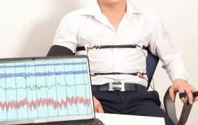 پنتاگون دروغ‌سنج