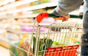 بازار کالاهای اساسی در مسیر تغییر