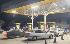 دو نسخه برای یک باک بنزین 1405